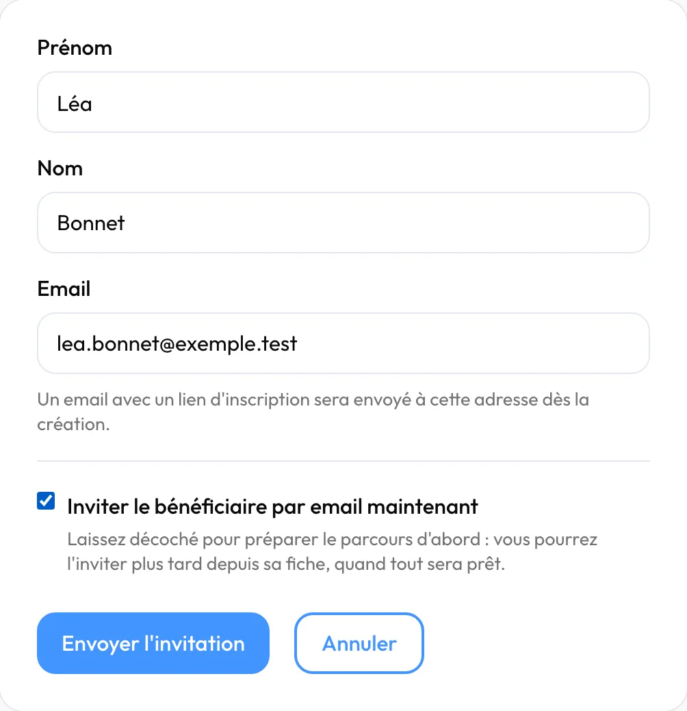 Le formulaire « Inviter un·e bénéficiaire », case d'invitation cochée