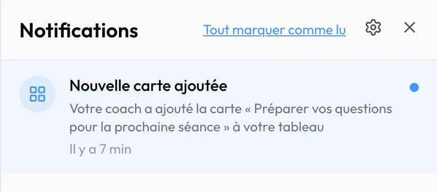 Le panneau « Notifications », ouvert depuis la cloche : « Nouvelle carte ajoutée »