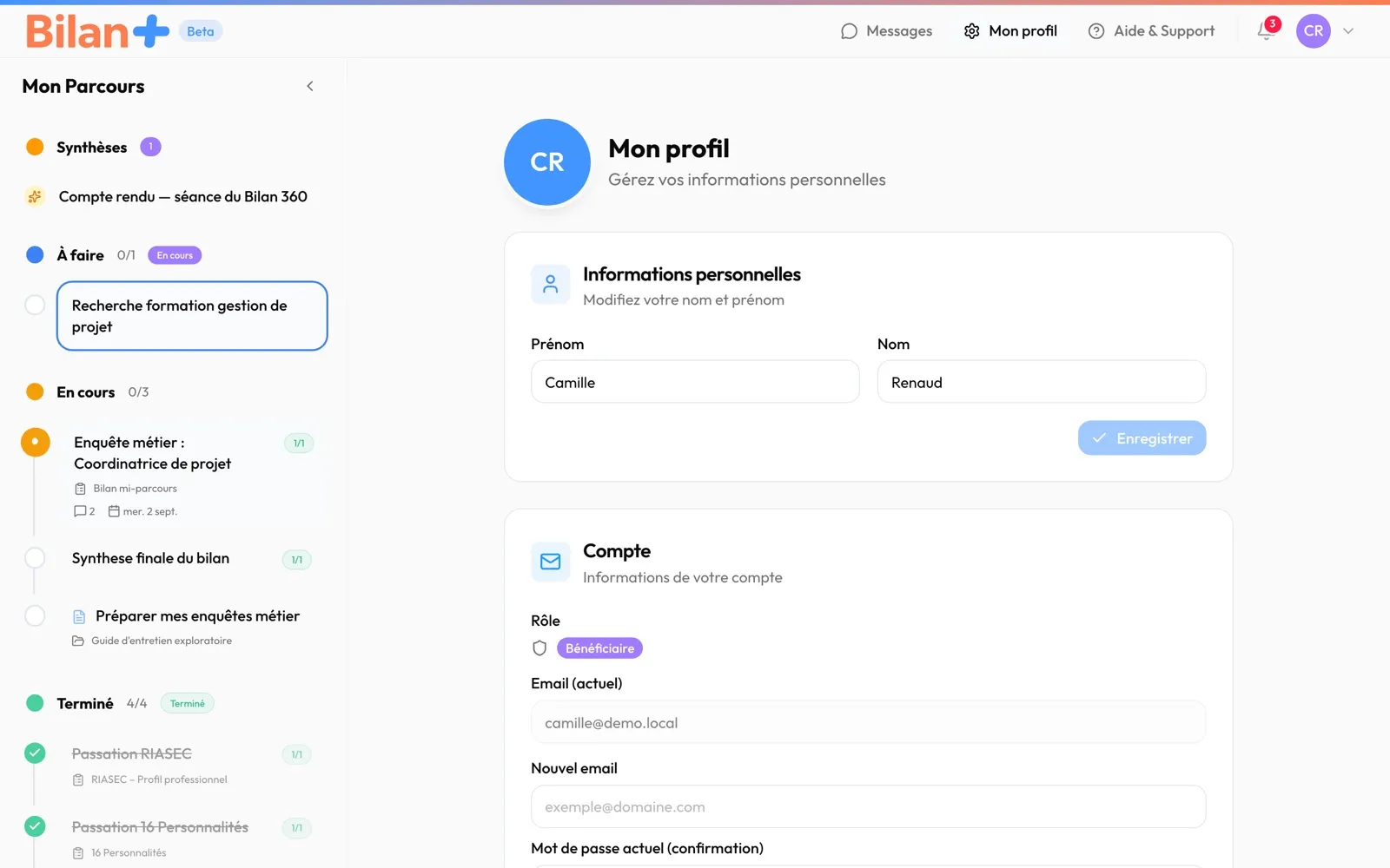 « Mon profil » : les informations personnelles, puis le compte