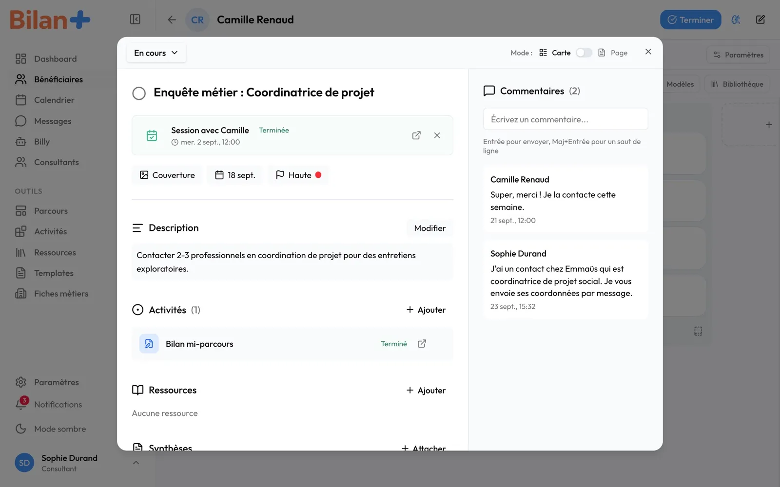 La carte « Enquête métier : Coordinatrice de projet » ouverte : séance liée, couverture, échéance, priorité, description, activités, et les commentaires à droite